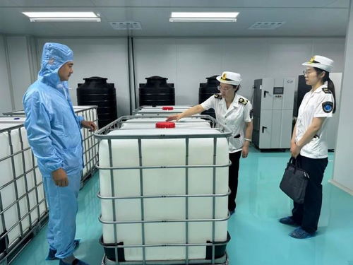 鄒平市在全市消毒產(chǎn)品生產(chǎn)企業(yè)衛(wèi)生管理能力提升培訓(xùn)班上作先進(jìn)工作經(jīng)驗(yàn)介紹